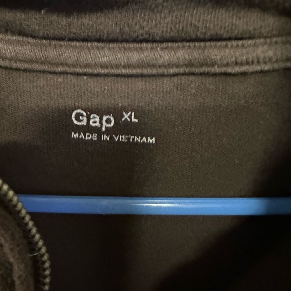 Men’s long sleeve extra large gap sweater - Picture 4 of 6